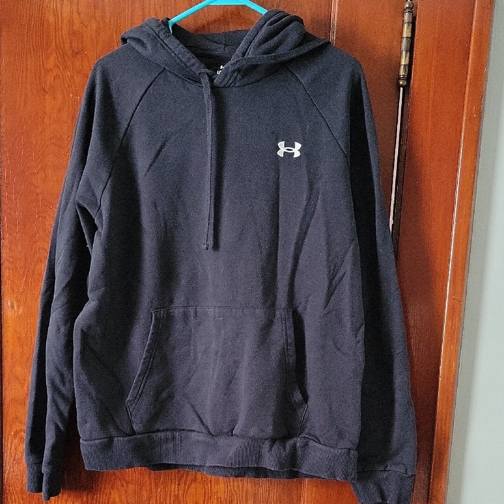 Under Armour Black Performance Hoodie Sweatshirt